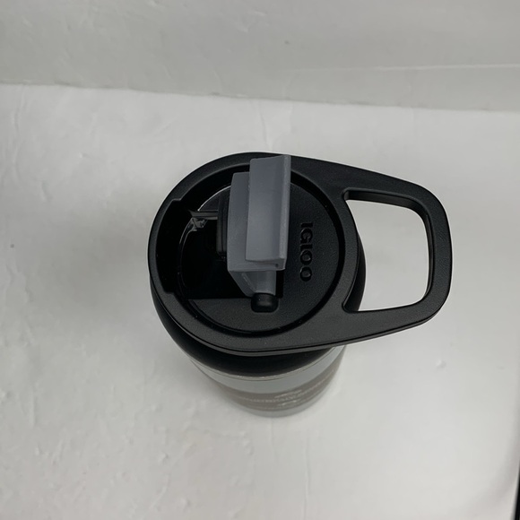 Igloo 16 oz Insulated Tumbler Flip N Sip Green NWT - Picture 10 of 15